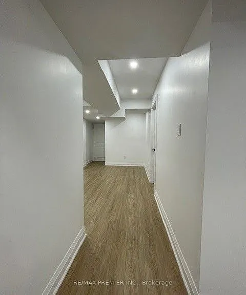 10 Stanton Ave #BASEMENT — Photo 9