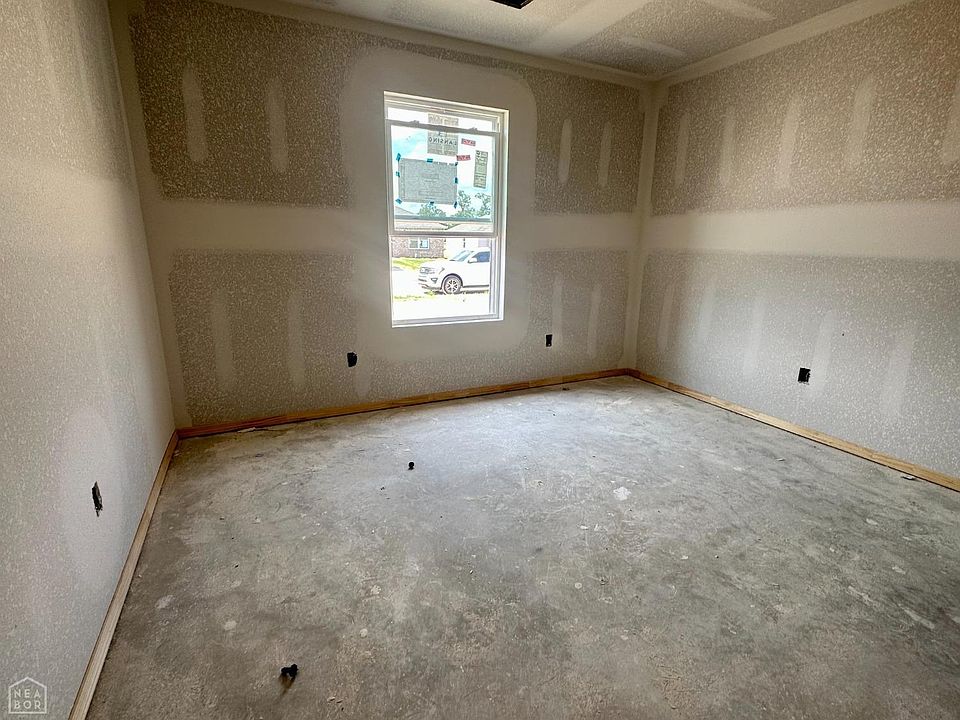 2nd image of 5233 Yukon Dr