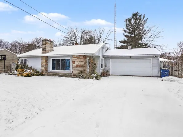 2967 Maple Grove Rd, Muskegon, MI 49441