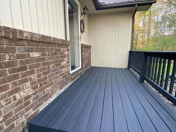 3rd image of 386 New Midway Rd