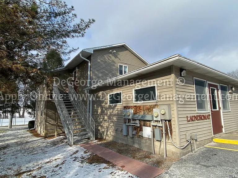 Burdick Estates Apartments — Photo 3