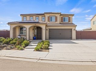 3533 N Hornet Ave, Fresno, CA