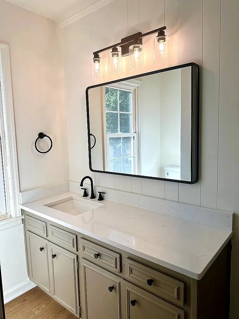 352 Henson Ave — Photo 3
