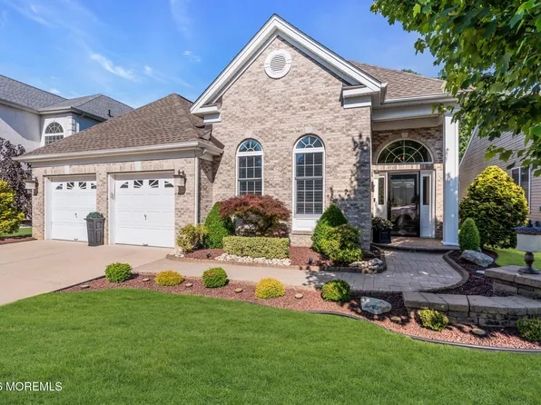 45 Crooked Stick Road, Jackson, NJ 08527