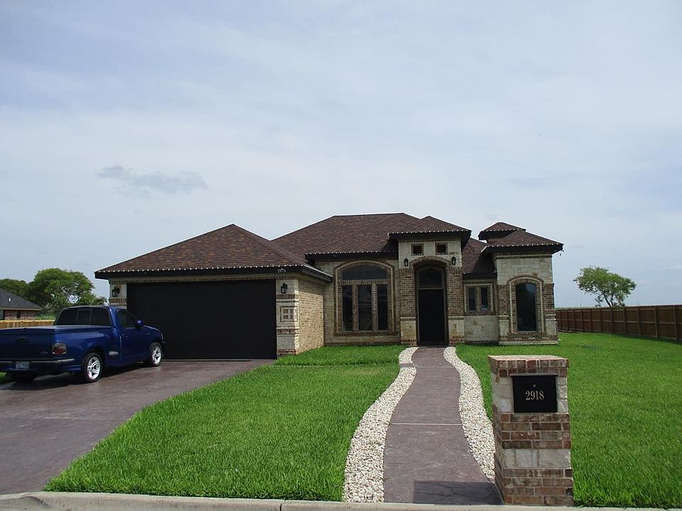 1st image of 2918 La Estrella Dr