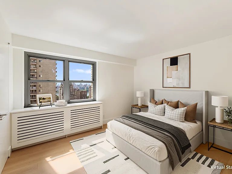 100 W 93rd St #21B — Photo 7