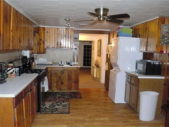 5th image of 8484 Wickham Blvd