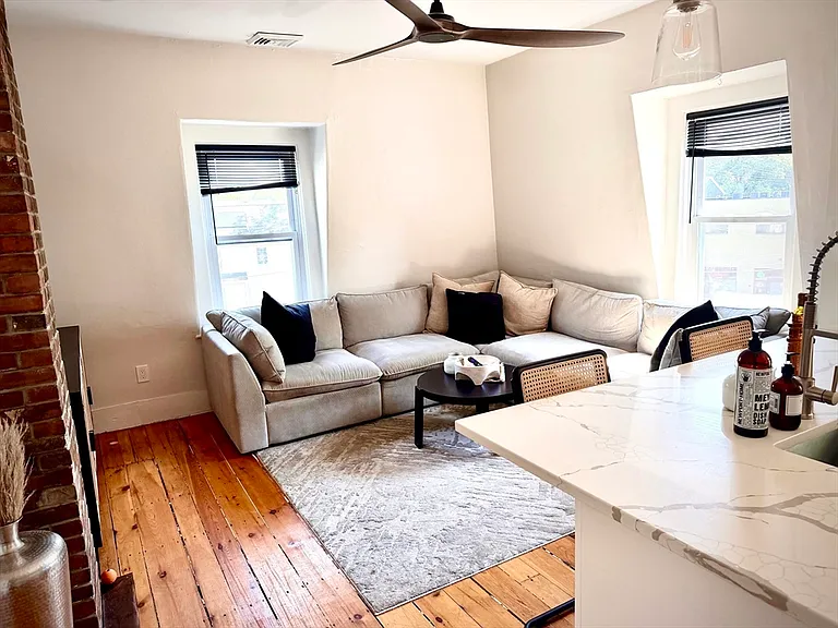 52 N Main St #5 — Photo 3