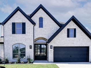 241 Melody Ln, Lockhart, TX 78644