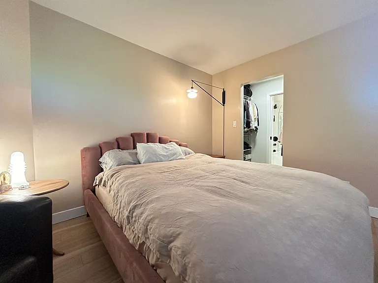 908 W 7th Ave #406 — Photo 13