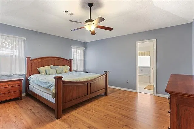 542 Driftwood Cir — Photo 8