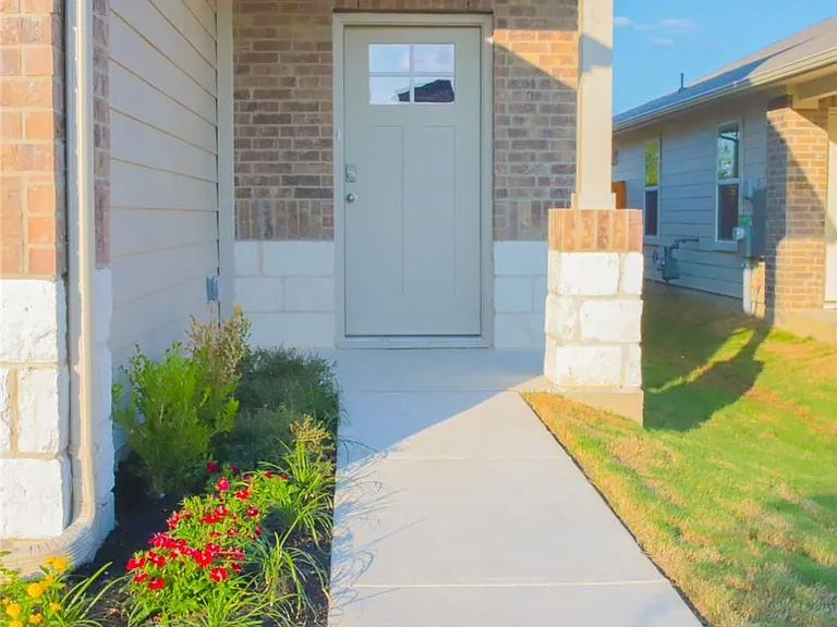 14015 Macquarie Dr — Photo 4