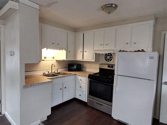4th image of 72 Highland St #2L