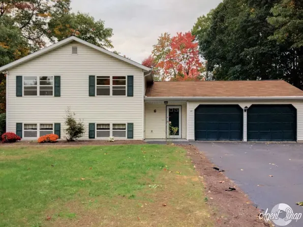 6 Pinehollow Dr, Ballston Spa, NY 12020