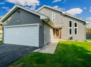 3207 Longford Dr, Joliet, IL