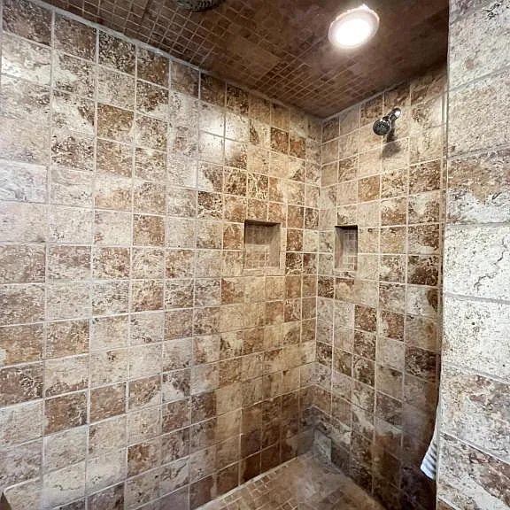 709 Brown Mountain Rd — Photo 14