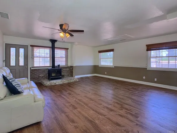 1390 Dewey Pl, Campo, CA 91906