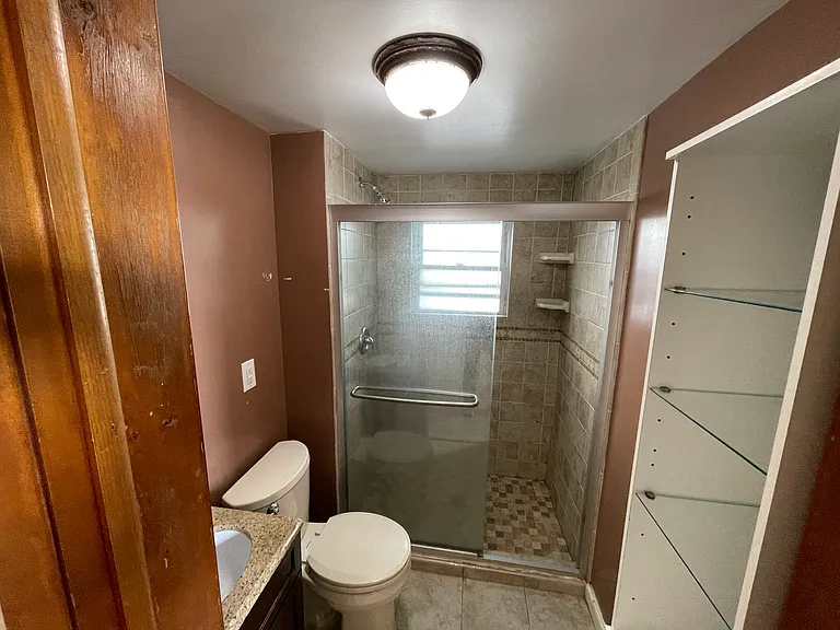 44 Vreeland Ave #1 — Photo 7