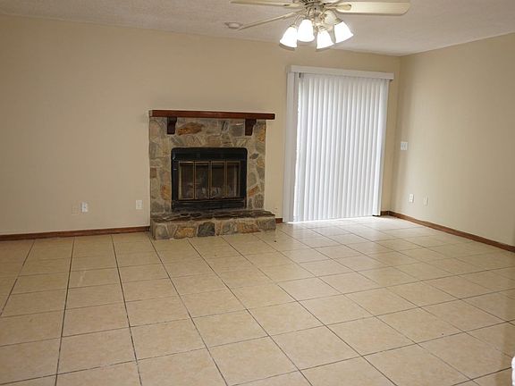 5th image of 5824 Liska Dr