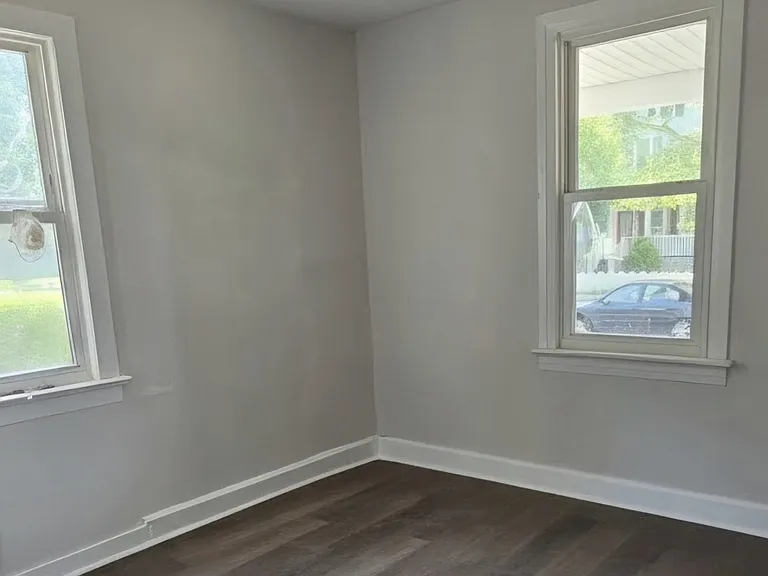 243-245 Cincinnati Ave — Photo 3