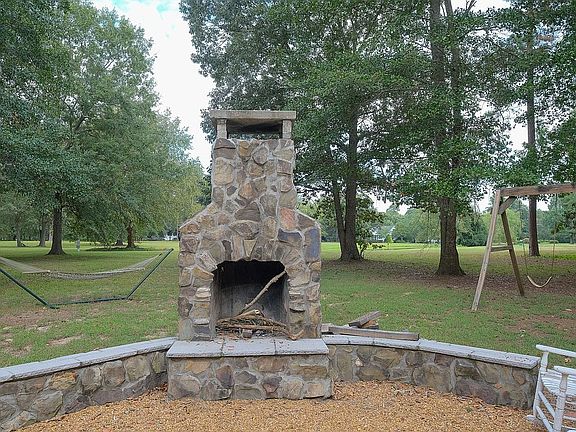 4th image of 112 Heritage Point Dr
