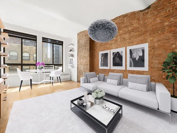 39 East 12th Street image 1 of 9