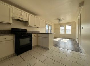 430 1/2 W 9th St, Long Beach, CA 90813