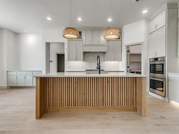 3rd image of 1113 Jaden Blvd