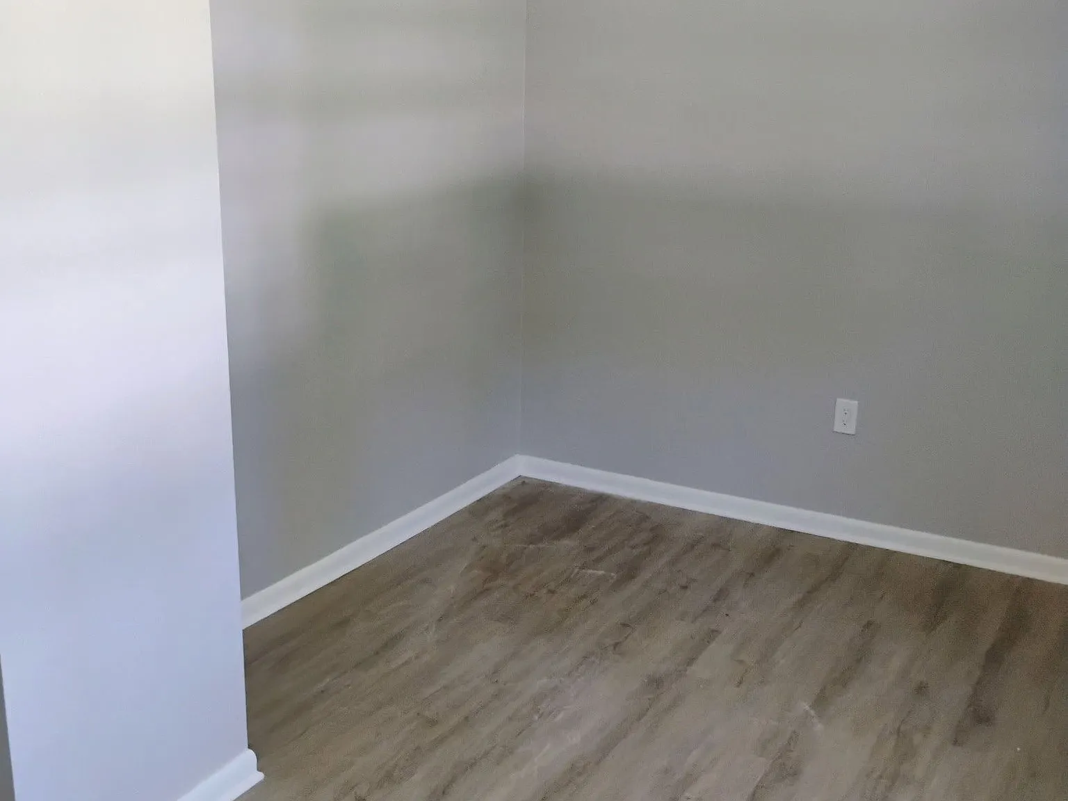 1 bed, 1.0 bath, $1,695 — Photo 2