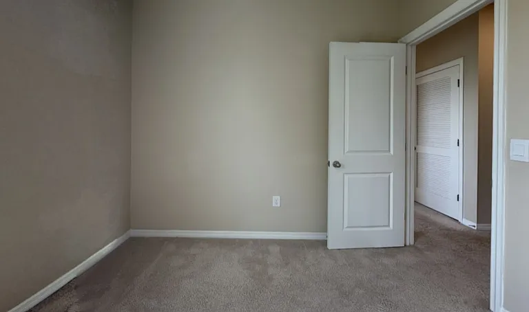 13781 Wineberry Dr — Photo 15