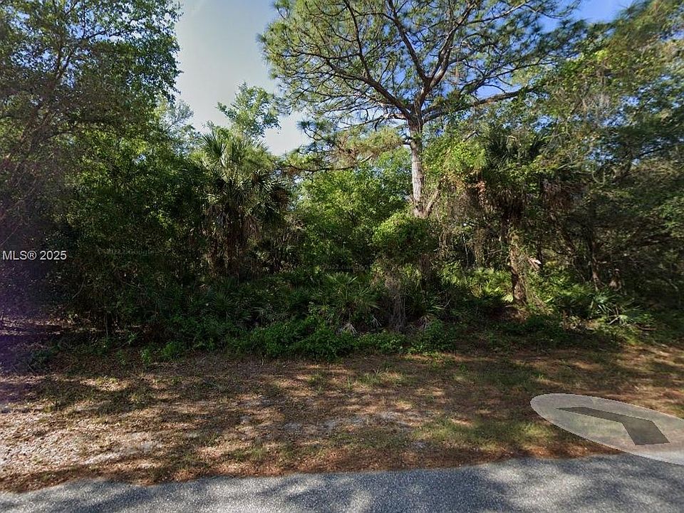 2nd image of 18403 Jefferson Ave