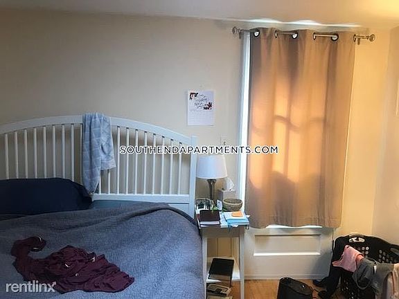 1519686380-0008-1380417027-large