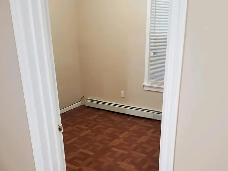 153 Temple St #3 — Photo 5