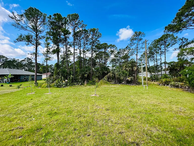 1094 Harlingen Rd SW — Photo 8