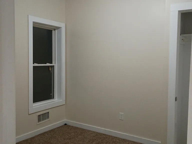 671 Winchester Ave #1 — Photo 7