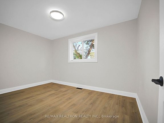 4th image of 152 Cherrywood Dr