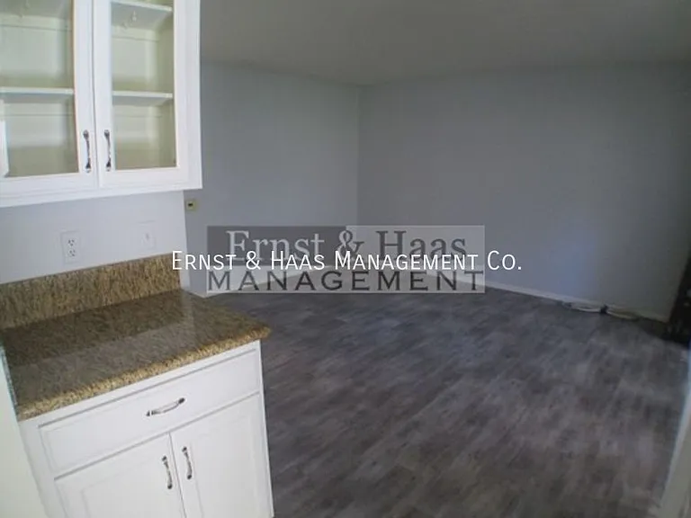 1121 Obispo Ave #103 — Photo 10