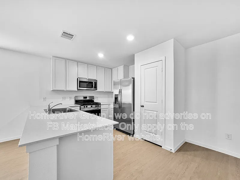 Building Photo - 452 Texas Pecan Dr