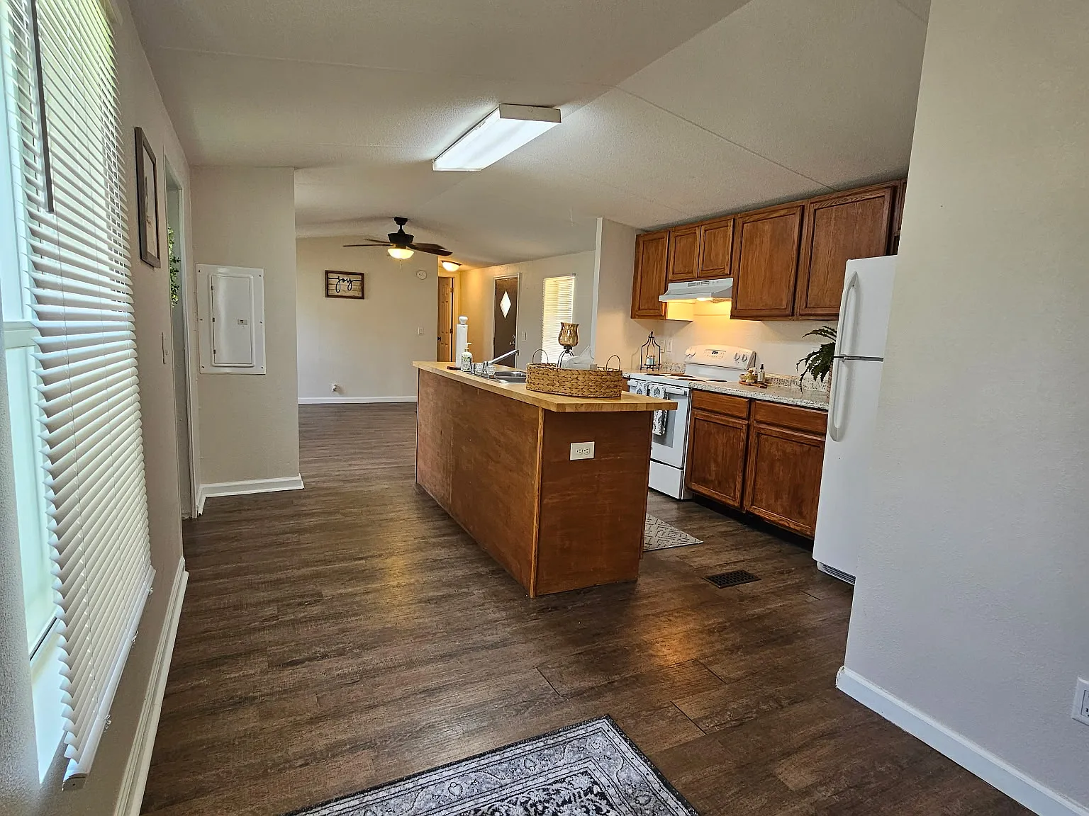 3550 Pine Forest Rd — Photo 4
