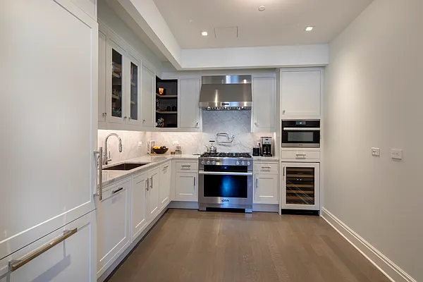 Rented by Compass | media 14