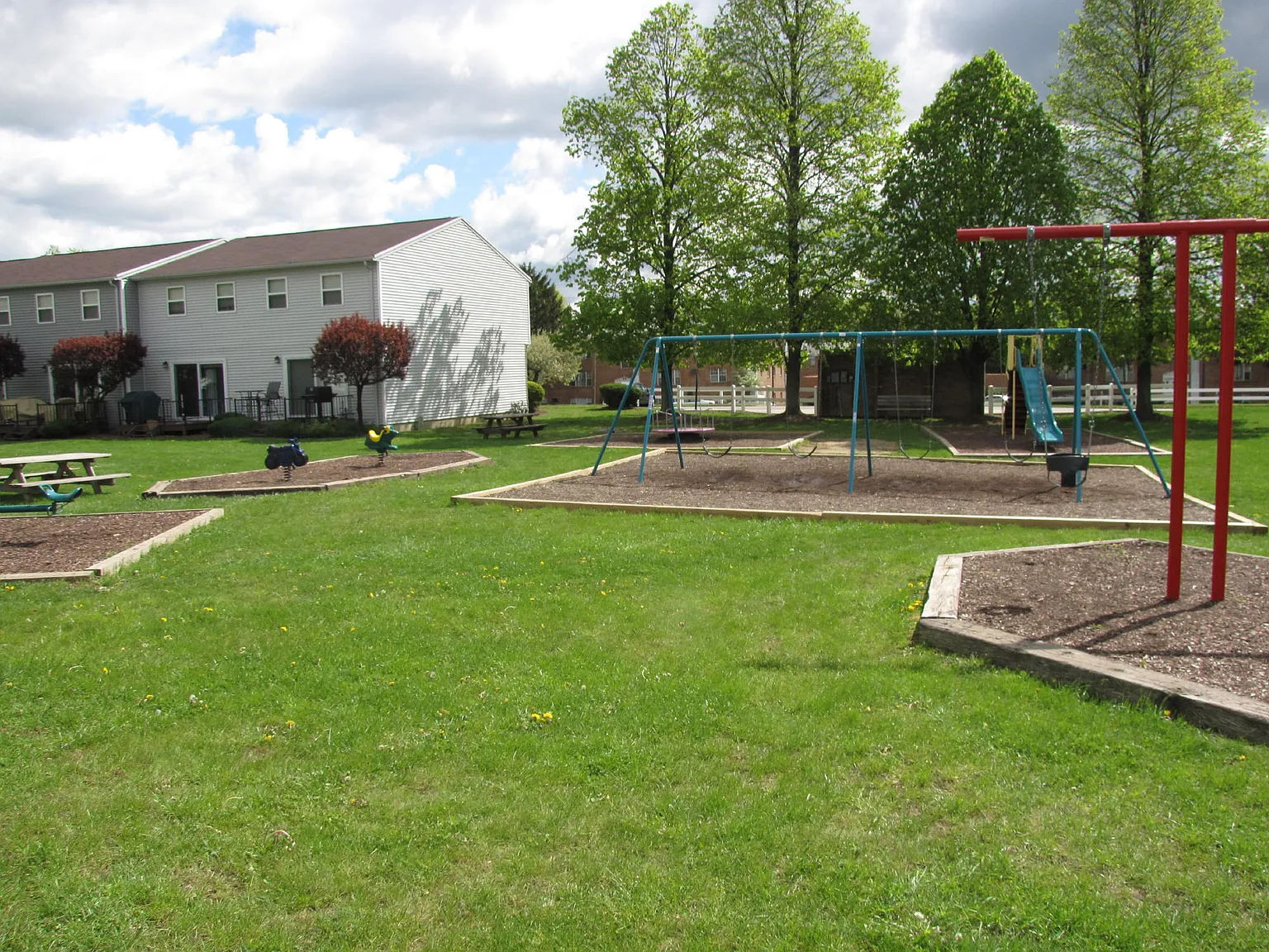 Greenbriar Village apartments — Photo 3