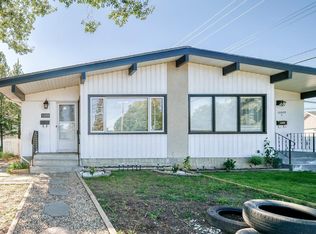 12209 134b Ave NW, Edmonton, AB T5L3W9