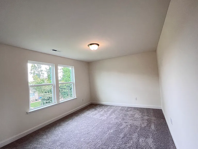 1503 Cedar Tree Dr — Photo 16