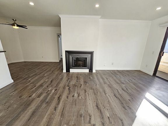 5th image of 5718 Camellia Ave APT 101