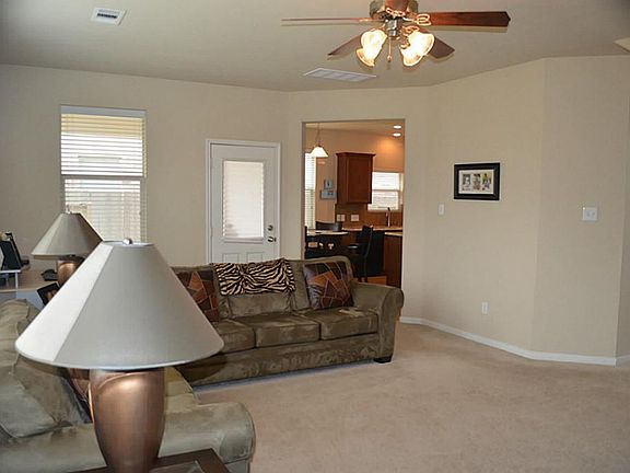 This home has a lot of pretty windows, which allows natural light throughout this home.