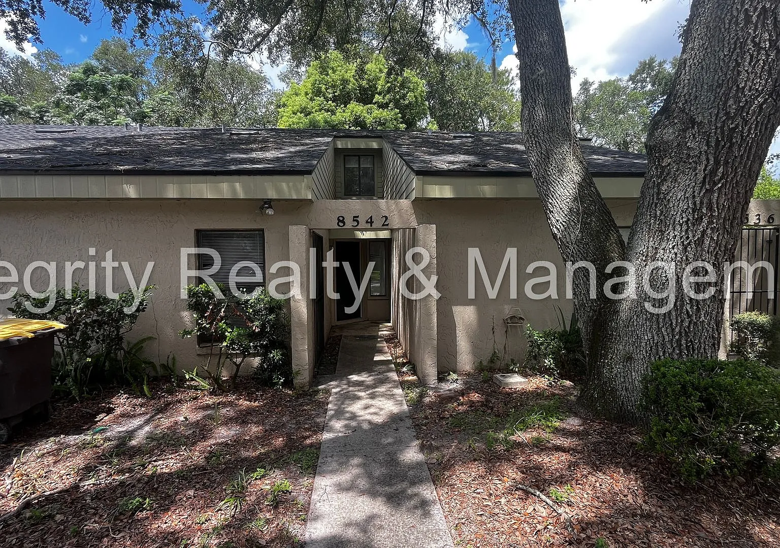 2/2 Town Home in Whispering Pines — Photo 2