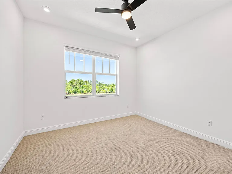 3552 NW Solange Ct — Photo 24