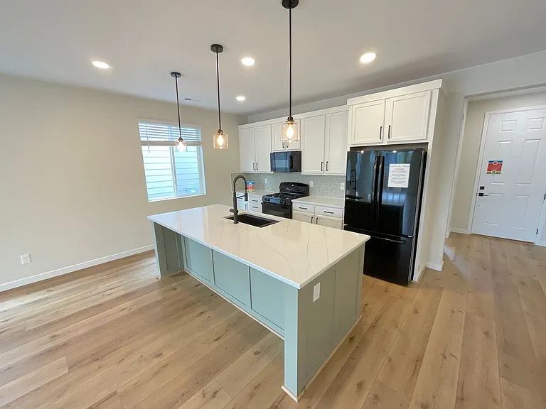 6253 Bodacious Cir — Photo 10