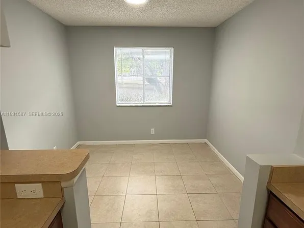 9855 Westview Dr APT 711, Pompano Beach, FL 33076