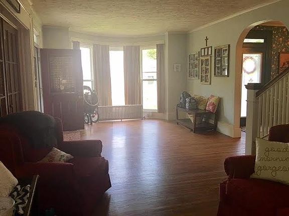 5th image of 88 Underwood Ave